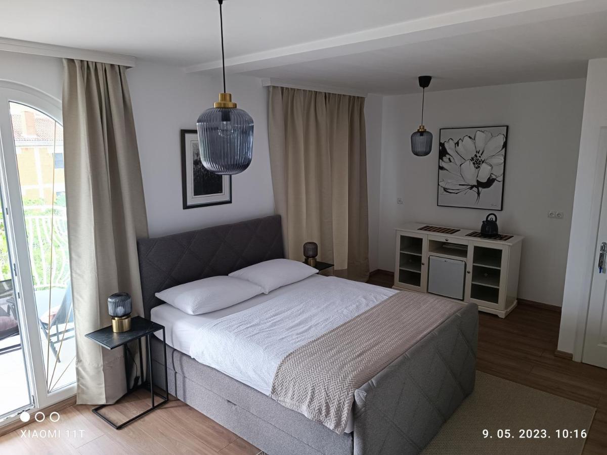 Marko Rooms Krk Town Exterior photo